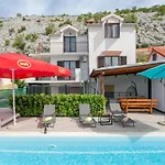 Family Friendly House With A Swimming Pool Gornje Sitno, Split - 20009 * Gornje Sitno