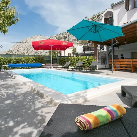 Family Friendly House With A Swimming Pool Gornje Sitno, Split - 20009