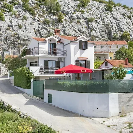 Family Friendly House With A Swimming Pool Gornje Sitno, Split - 20009 Gornje Sitno