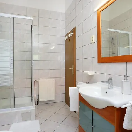 Family Friendly House With A Swimming Pool Gornje Sitno, Split - 20009 Holiday home Gornje Sitno
